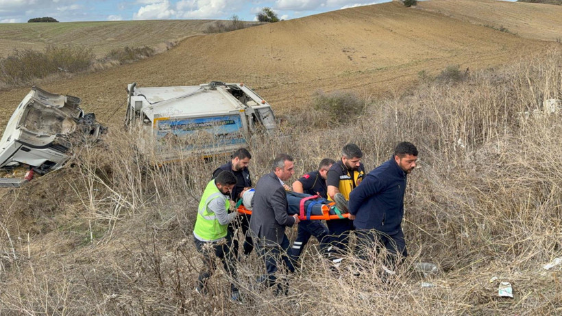 Kupa kısmı koptu, kamyon ikiye ayrıldı: Çorlu'da feci kaza! - Resim : 6