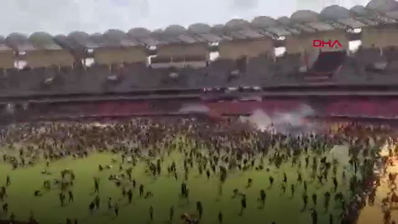 Eski Başbakan Odinga’nın cenazesi savaş alanına döndü: Nairobi’dek kargaşa! - Resim : 4