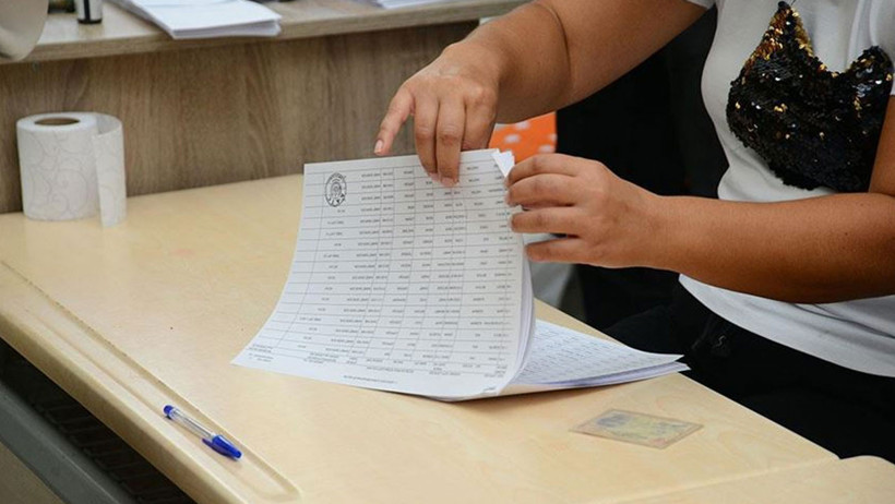 KKTC sandık başında! Cumhurbaşkanı seçiliyor - Resim : 1