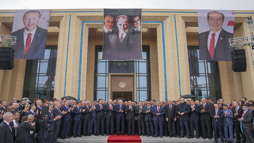 Erdoğan'ın yaptırdığı saray halka açıldı! KKTC Cumhurbaşkanı Erhürman sözünü tuttu - Resim : 3