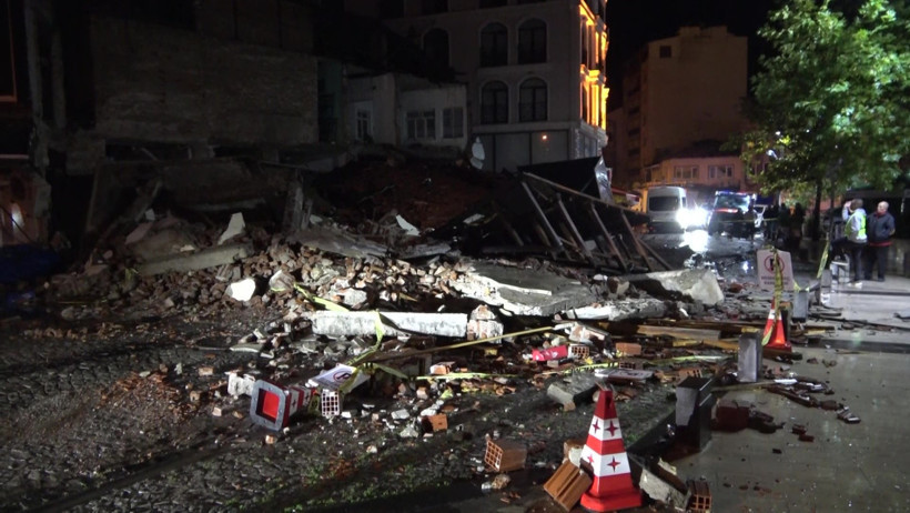 Tüm Ege ve Marmara'da hissedildi: Sındırgı 6.1'le sallandı - Resim : 7