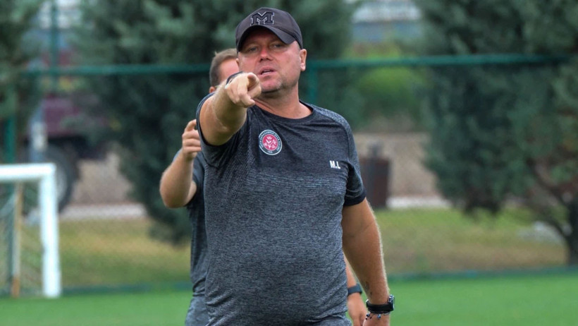 Resmen açıklandı! Süper Lig ekibi teknik direktörüyle yollarını ayırdı - Resim : 2