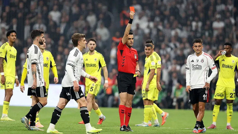 Spor yazarları Beşiktaş-Fenerbahçe derbisini değerlendirdi! O ismi ihanetle suçladılar - Resim : 2