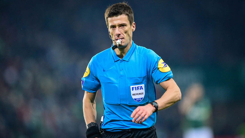 Galatasaray'a Ajax karşısında Fransız hakem! - Resim : 2