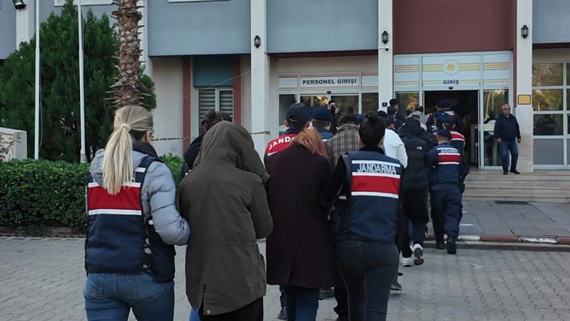 Sahte borsa uygulamacılarına jandarma darbesi! - Resim : 3