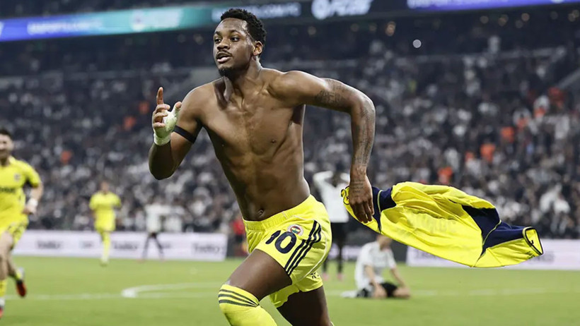 Beşiktaş derbisinde galibiyet golünü atmıştı! Jhon Duran yatan primle öyle bir şey yaptı ki: Tüm camia ayakta alkışladı - Resim : 2