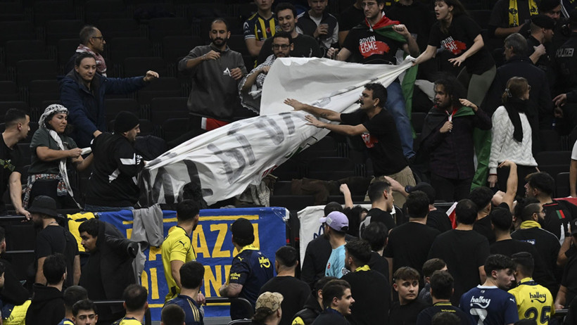 Filistin pankartı infial çıkardı! Fenerbahçe hata yapmadı - Resim : 1