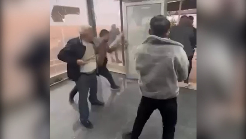 Yediemin parkında yüksek ücret kavgası! Tekme, tokat, sopa ve kemer… 4 kişi yaralandı - Resim : 3