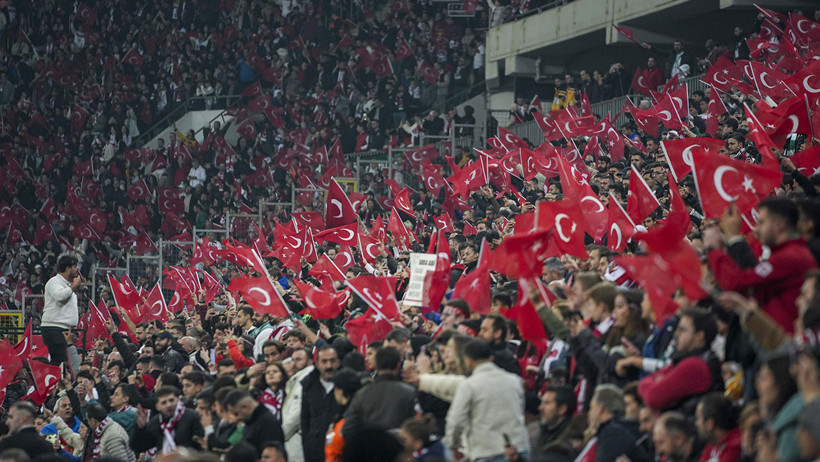 Türkiye, Bulgar hududundan geçti! Play-off garanti - Resim : 2