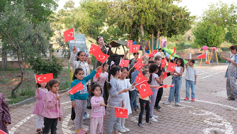 Anadolu'ya operayı sevdiren Ceylan öğretmenden Atatürk'e özel beste - Resim : 4