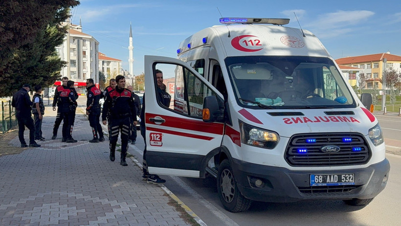 Parkta yan baktın kavgası kanlı bitti - Resim : 2