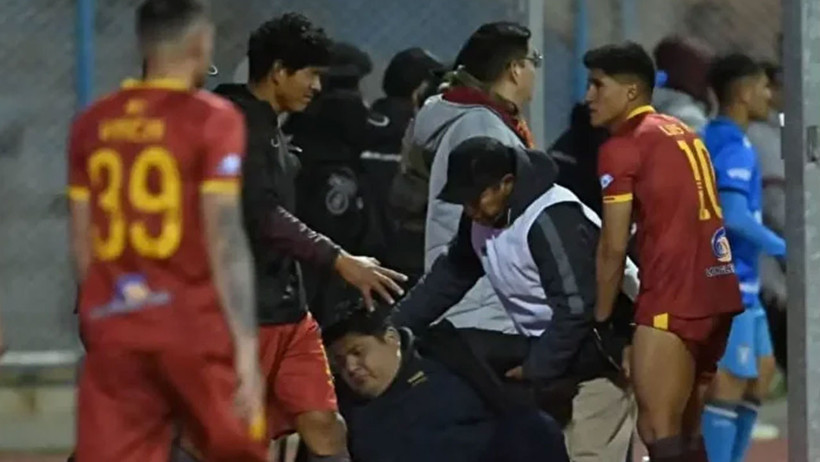 Ortalık savaş alanına döndü! 17 kırmızı kart çıktı: Tekme ve yumruklar havada uçuştu - Resim : 3