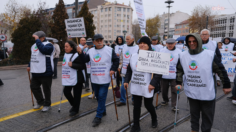 Emekliler baston kaldırdı: Kendilerine gelince kepçeyle… - Resim : 3