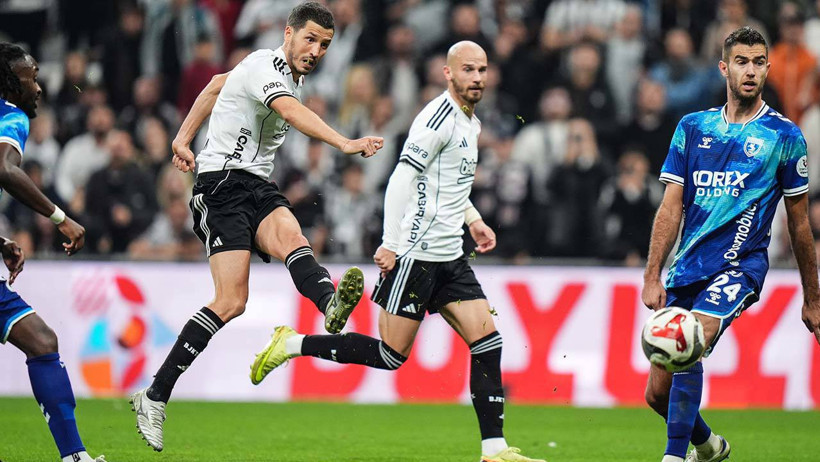 Beşiktaş Fatih Karagümrük deplasmanında! Sergen Yalçın'dan ilk 11'de sürpriz tercih - Resim : 1