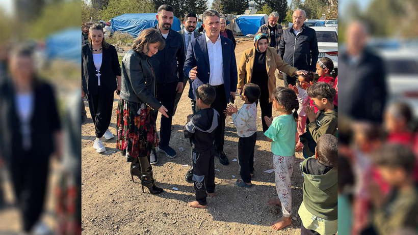 AKP'nin sosyetik yardımı ortalığı karıştırdı! 92 bin TL'lik ayakkabı - Resim : 1