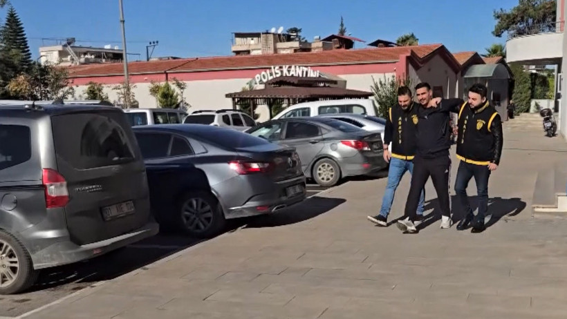 Adana’da film gibi hırsızlık! Suç rekoru kıran zanlı yine yakalandı - Resim : 1