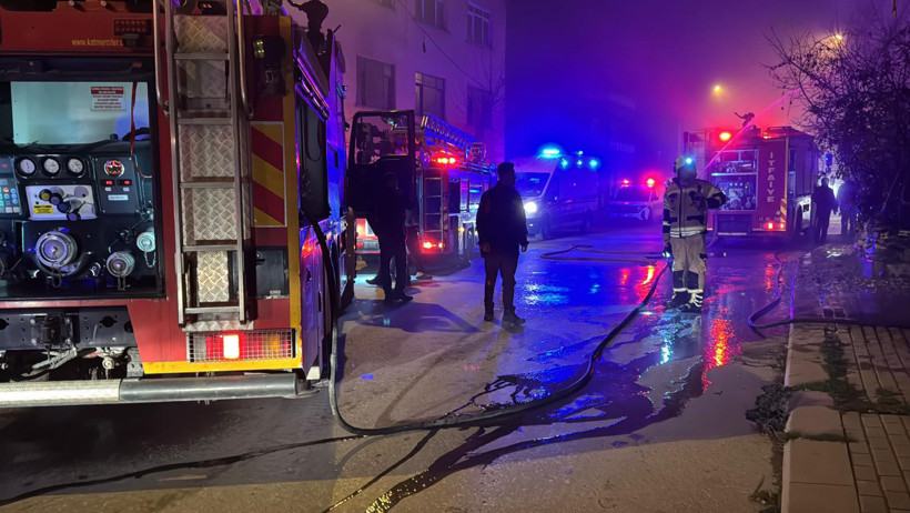 Alevler arasında can pazarı yaşadı! Ev küle döndü anne öldü - Resim : 6