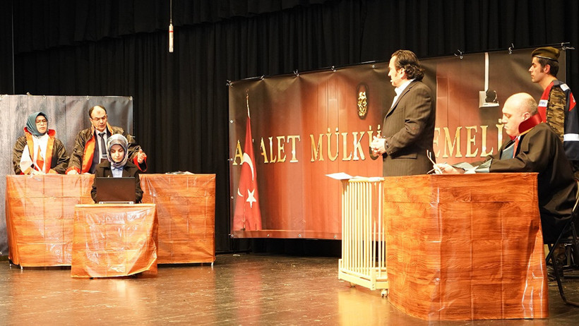 FETÖ’cüler sahneye çıktı: Ülke ülke gezip Meriç’i nasıl geçtiklerini anlatıyorlar! - Resim : 1