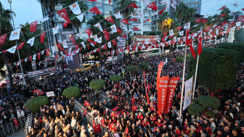 Zeydan Karalar 150 gündür tutuklu... Binlerce Adanalı, başkanları için eylemde - Resim : 2