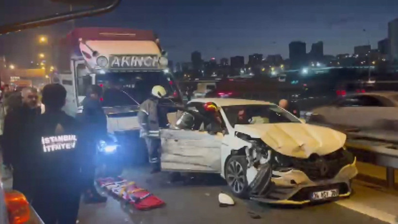 Sabahın ilk ışıklarında can pazarı! TEM’i savaş alanına çevirdi - Resim : 1