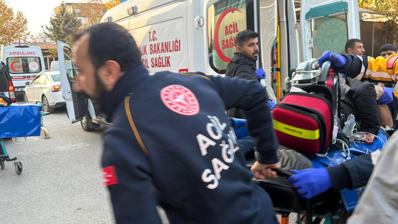 Otogarda aileler çatıştı: 5 yaralı - Resim : 3