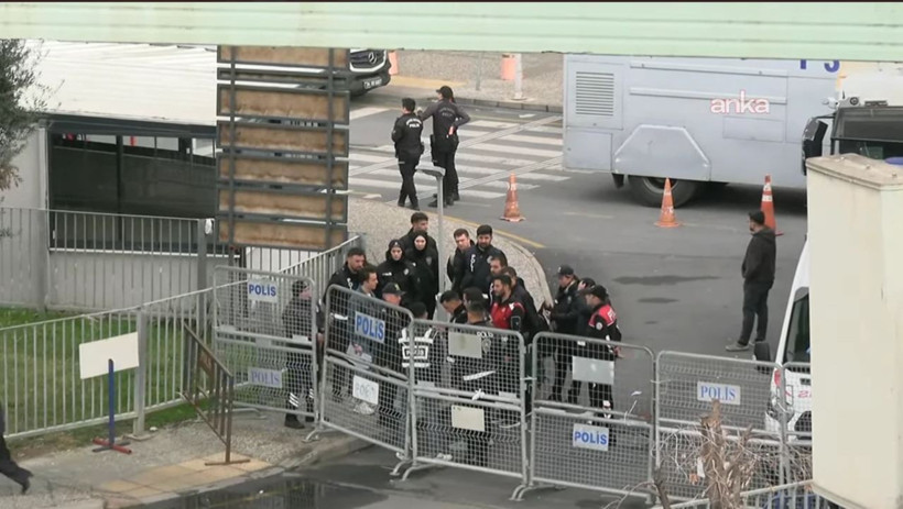 Ekrem İmamoğlu Çağlayan Adliyesi'nde! İfadesi başladı: İşte ilk sözleri - Resim : 8