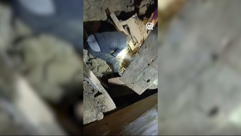 Sındırgı’da 6.1’lik depremde enkaz altında kalan eşek Kadife’nin mucize kurtuluşu! “Hem iş arkadaşım, hem yoldaşım” - Resim : 3