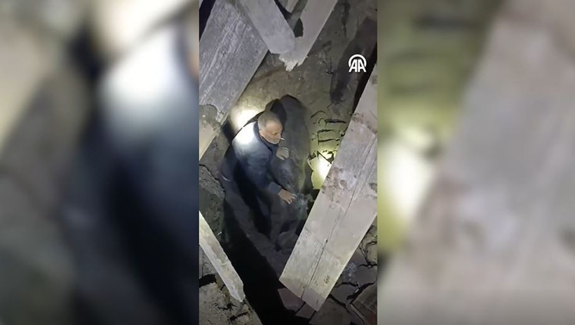 Sındırgı’da 6.1’lik depremde enkaz altında kalan eşek Kadife’nin mucize kurtuluşu! “Hem iş arkadaşım, hem yoldaşım” - Resim : 5