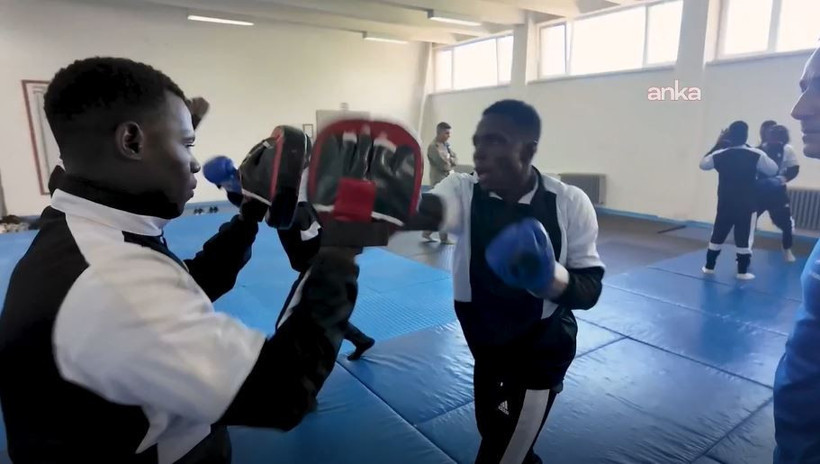 Türk eğitimiyle Yetişen Afrikalı komandolar göreve hazır - Resim : 11