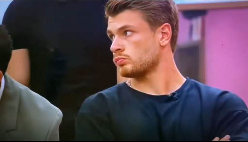 Kısmetse Olur: Aşkın Gücü’nde saç baş yolduran kavga! Ayla ve Belis birbirine girdi: Öykü Serter çaresiz kaldı - Resim : 14