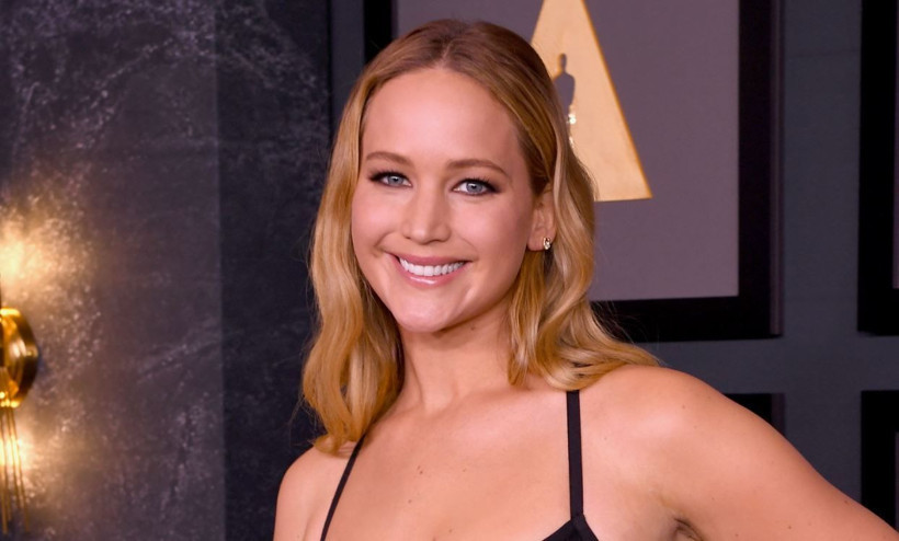 Oscar’lı yıldız Jennifer Lawrence ameliyat masasına yatıyor: İşte tarih! - Resim: 10