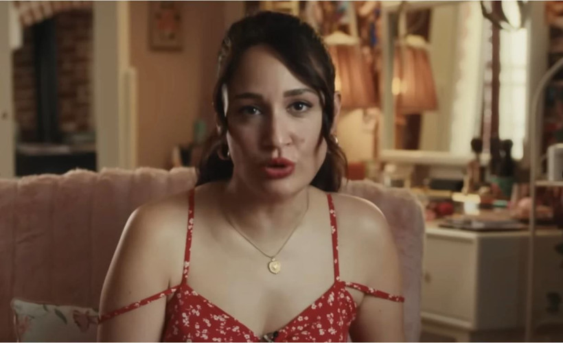 Çocukluk fotoğrafındaki o minik kız şaşırttı! Şu an tüm Türkiye'nin tanıdığı bir isim - Resim: 2