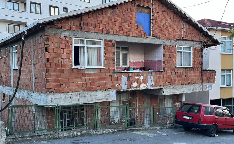 Eşini eliyle boğarak öldürmüş! Mahkeme davayı kabul etti - Resim : 2