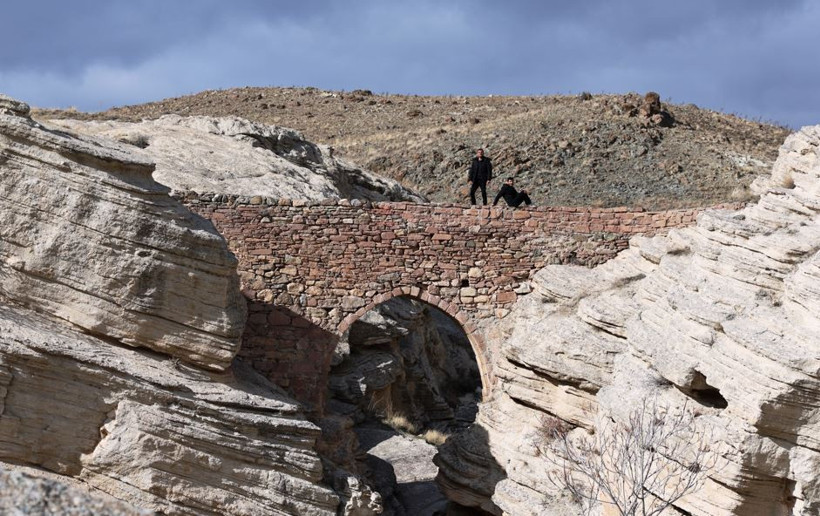 Gerçek mi efsane mi? Şeytanla yapılan anlaşma: Mimarın çaresizliği - Resim : 4