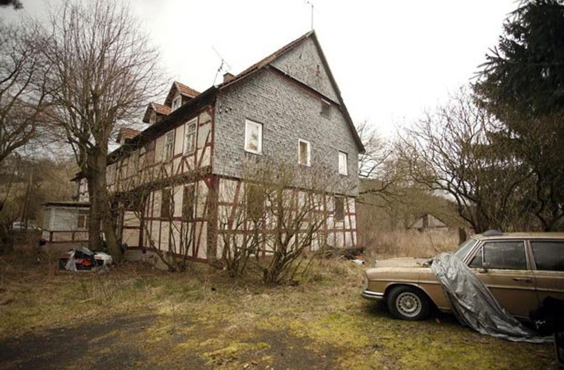 Kurbanlarını internet ilanından buldu: Rotenburg Yamyamı'nın hikayesi - Resim : 1