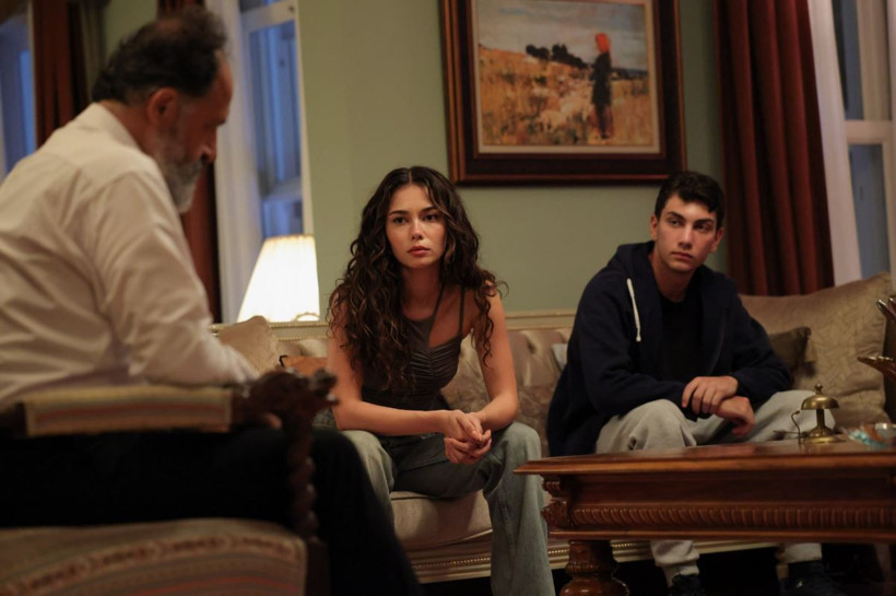 Gözleri KaraDeniz'in Çamlıhemşin’deki setini ayı bastı! Oyuncular şaşkın: Kadroya bomba transferler geldi - Resim: 39