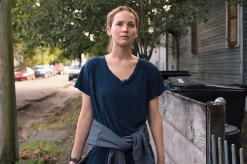 Oscar’lı yıldız Jennifer Lawrence ameliyat masasına yatıyor: İşte tarih! - Resim: 19