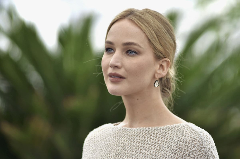 Oscar’lı yıldız Jennifer Lawrence ameliyat masasına yatıyor: İşte tarih! - Resim: 14