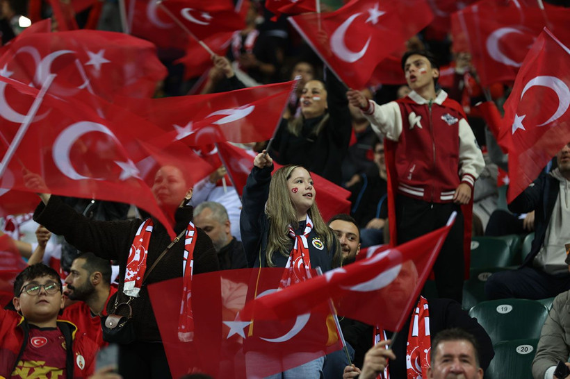 Kocaeli'de milli takıma büyük destek: "Türk önde, Türk ileri!" - Resim: 6