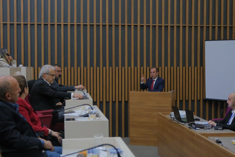 Yer: Türkiye! Yere çöp atana 152 bin lira ceza: Çocuk parklarında sigara yasağı geliyor - Resim : 1