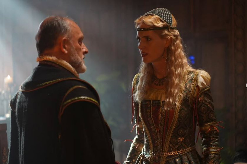 Öyle Bir Geçer Zaman ki’nın Caroline’i Wilma Elles servetiyle ortalığı salladı: Hepsi İstanbul’da! - Resim : 7