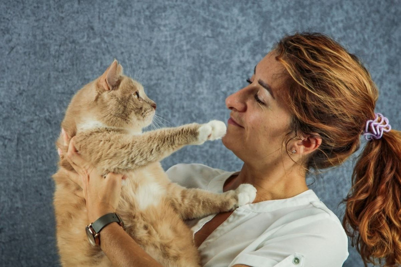 Kediniz nefesinizi neden bu kadar çok kokluyor? Sebebini öğrenince çok şaşırasınız! - Resim: 2
