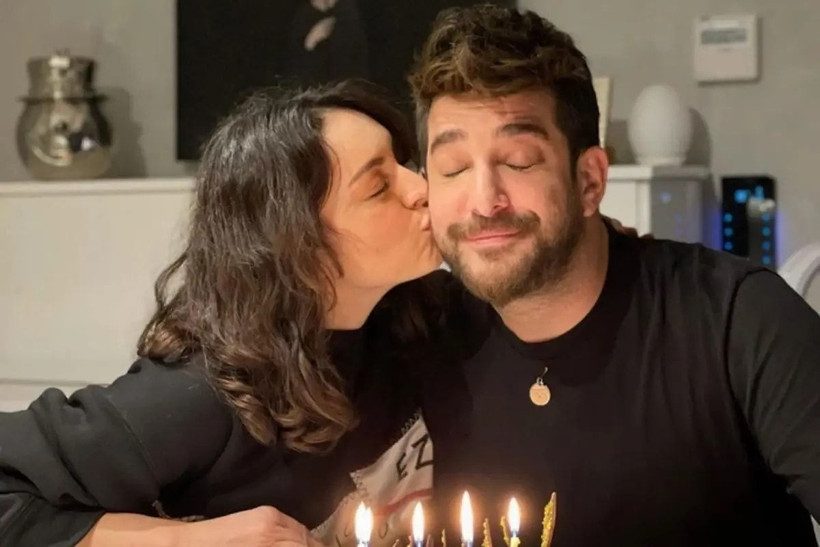 Enis Arıkan ‘Ezgi Mola' sorusuna bile katlanamadı: Daha düne kadar çifte kumrular gibiydiniz! - Resim: 4