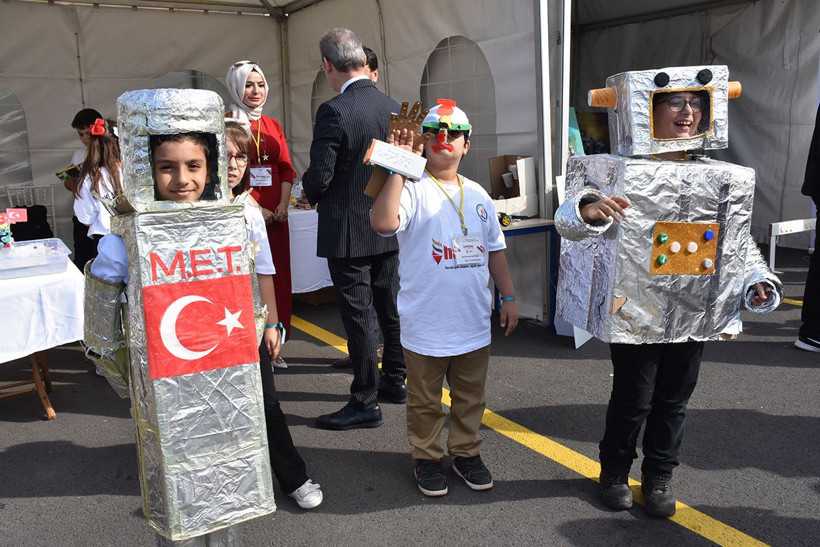 Trabzon’da bilim şöleni başladı: Geleceği şekillendirecek heyecan! - Resim: 11