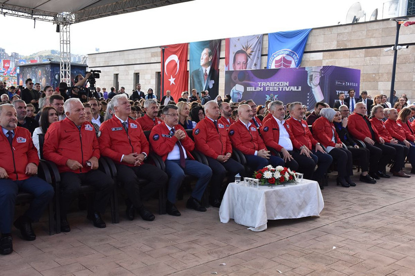 Trabzon’da bilim şöleni başladı: Geleceği şekillendirecek heyecan! - Resim: 5