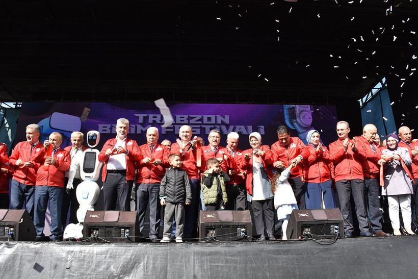 Trabzon’da bilim şöleni başladı: Geleceği şekillendirecek heyecan! - Resim: 9