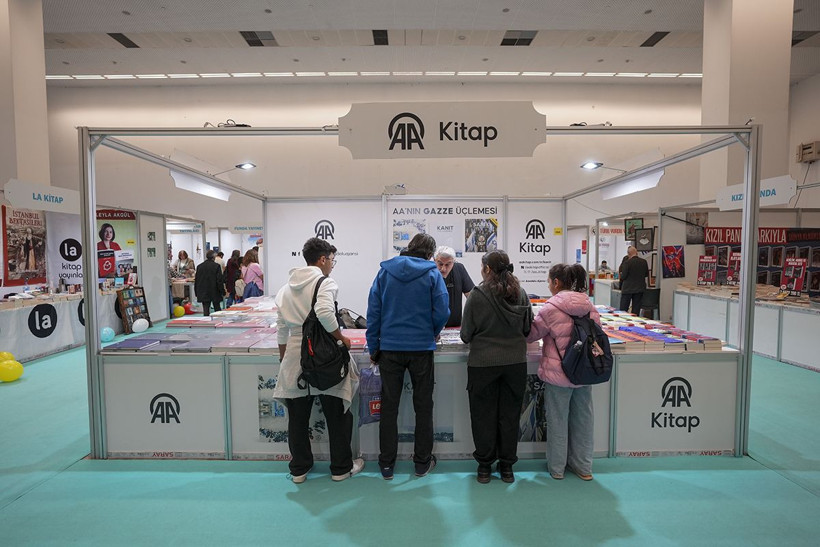 22. Ankara Kitap Fuarı'na veda: 400 bin ziyaretçiyle rekor kırdı! - Resim: 18