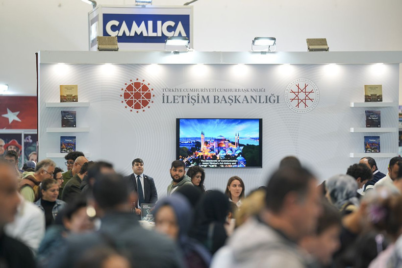 22. Ankara Kitap Fuarı'na veda: 400 bin ziyaretçiyle rekor kırdı! - Resim: 16