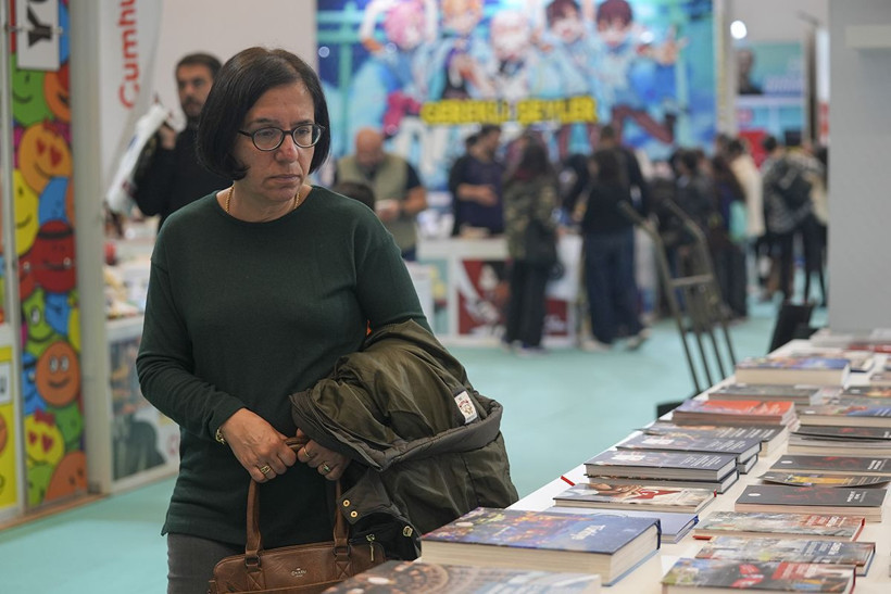 22. Ankara Kitap Fuarı'na veda: 400 bin ziyaretçiyle rekor kırdı! - Resim: 3