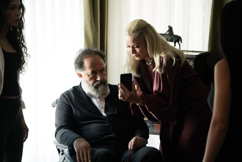 Gözleri KaraDeniz'in Çamlıhemşin’deki setini ayı bastı! Oyuncular şaşkın: Kadroya bomba transferler geldi - Resim: 18